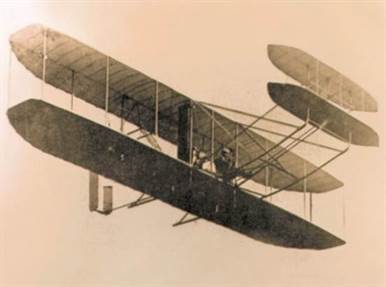 Die Brüder Orville und Wilbur Wright erfanden das erste motorbetriebene Flugzeug